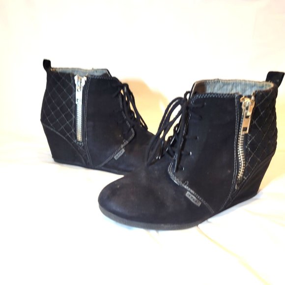 ✨💕Bongo Kedzie Black Faux Suede Ankle Boots Booties Zipper Side 6.5 - Picture 5 of 9
